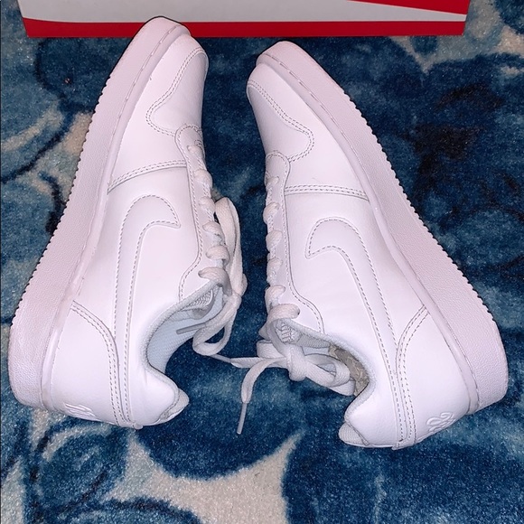 Nike Ebernon Low White Shoes New In Box - Picture 4 of 6